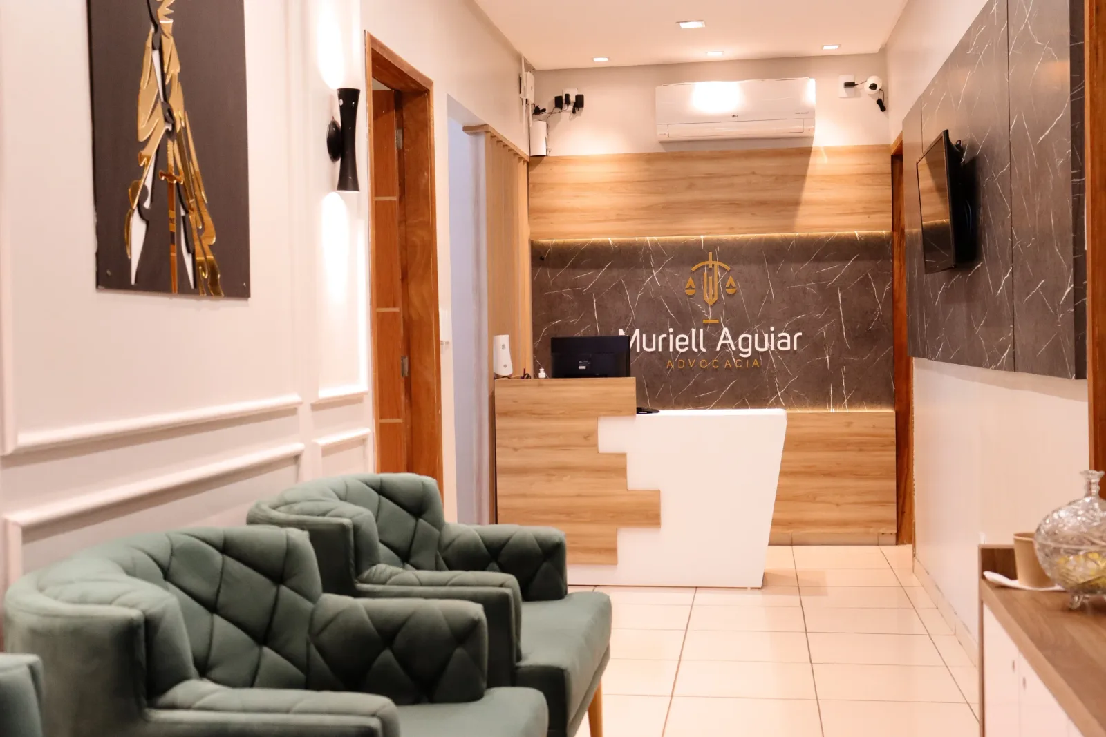 Recepção do escritório Muriell Aguiar Advocacia no Centro de Tianguá-CE